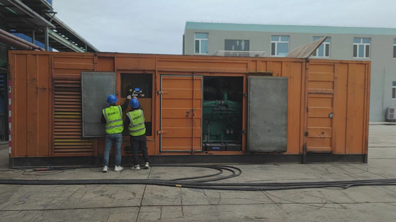 兴宾如何检查柴油发电机组的机油油位？